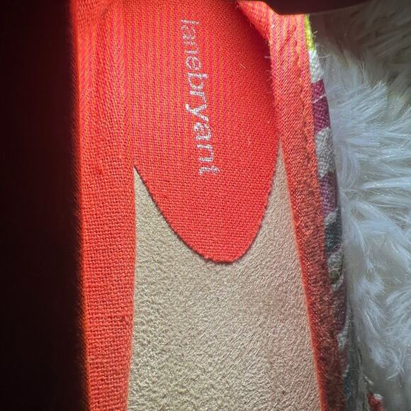 Lane Bryant Women's Flats Shoes Striped Multicolored Open Toe Size 9W - Picture 2 of 6